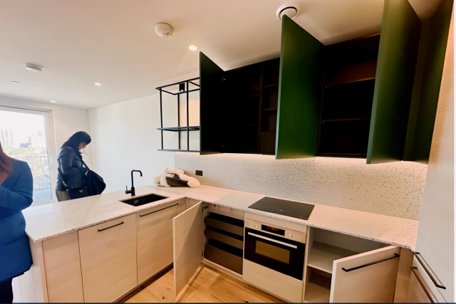 CM-Curlew House - London student accommodation - 1 Bedroom 1 Bathroom