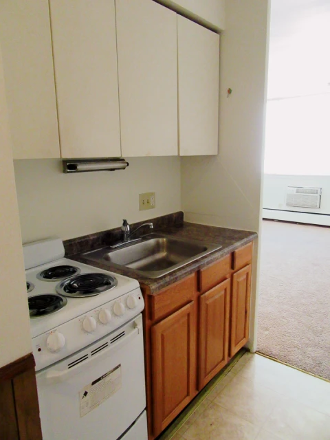 1308 Spring St 3