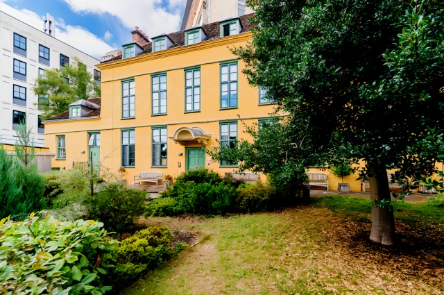 Manor House 3