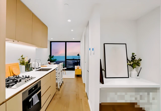 70 Southbank Boulevard 2