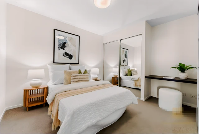 18 Thorn St 4