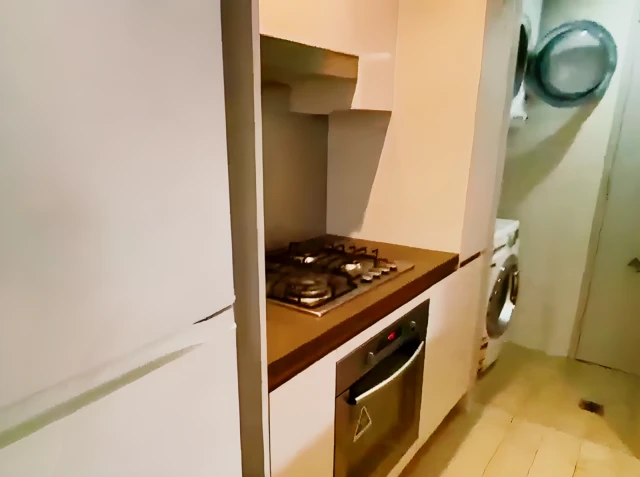 12 Victoria Park Parade 2