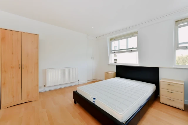 Kensington High Street 28110# 1