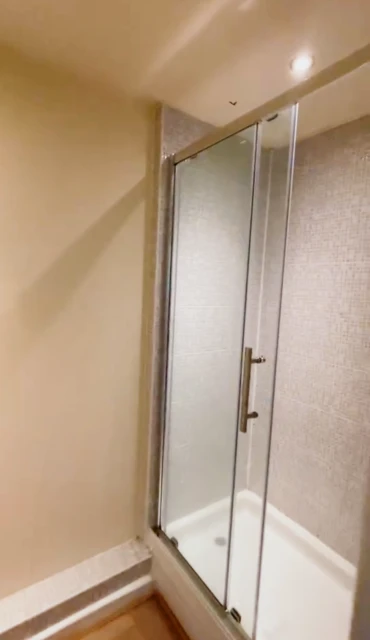 Entire Place·2B2B···48 Westside Two, 20 Suffolk Street 1