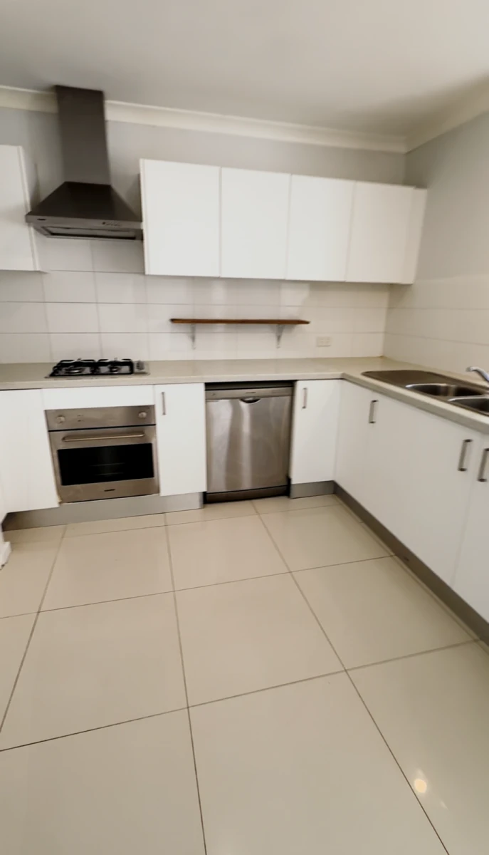4 Lichfield Street 0