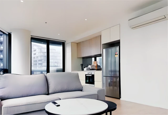 889 Collins Street - Melbourne student accommodation - 3b2b Second Bedroom Double occupancy