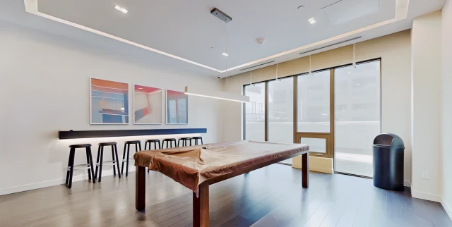 2221 Yonge Condos 2