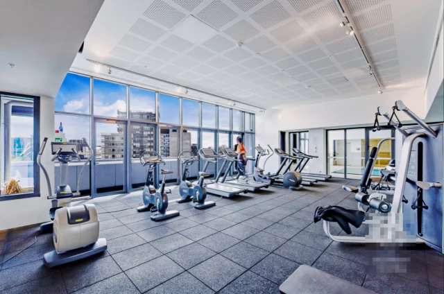 500 Elizabeth Street 2