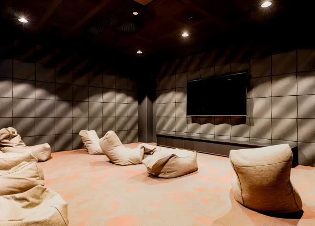 Accolade On Waymouth 2