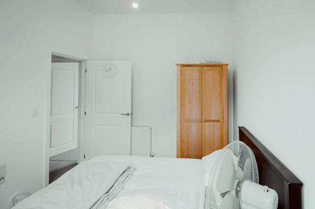 Entire Place·3B2.5B···12 Bird Close 4