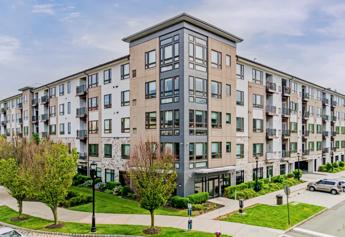 Xchange at Secaucus Junction 0