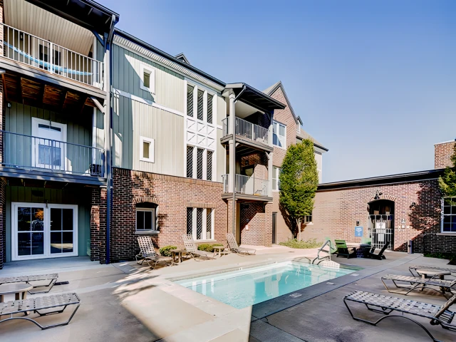 The Lodges of East Lansing 2