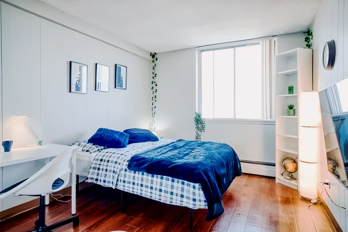 Eagle Rock Apartments & Townhomes at Brighton - Boston student accommodation