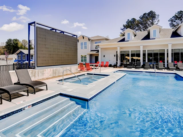 U Club Townhomes at Oxford 4