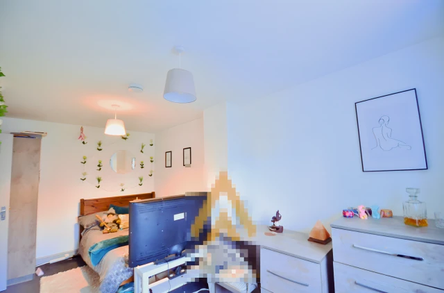 Entire Place·5B2B···53a Frederick Road, Selly Oak 2