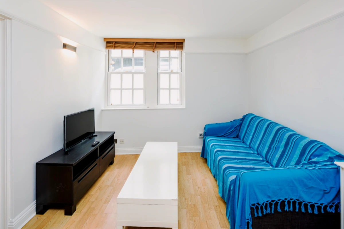 Cromwell Lodge - London student accommodation