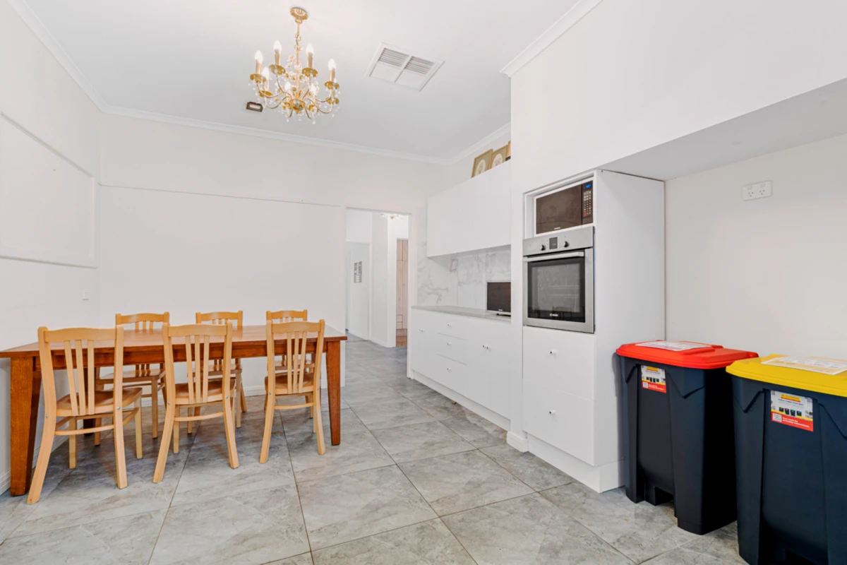 18 Waverley Road 0