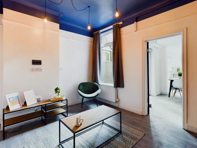 6 Albert Edward Road 4