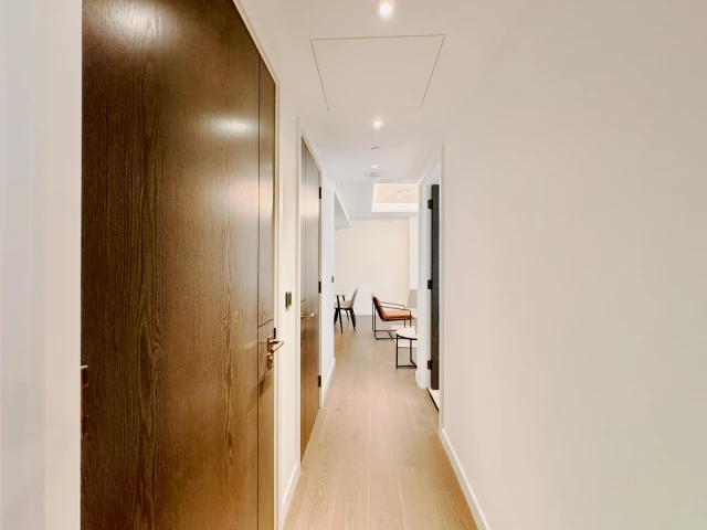 FH-One Thames City 1