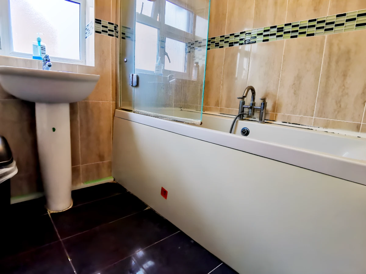 Radford Bridge Road 0