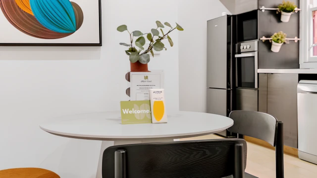 Simpson Street Apartments 3