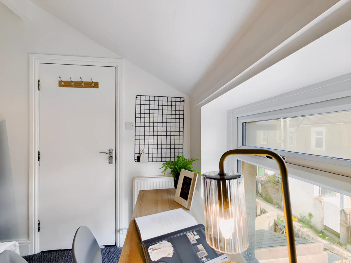 17 Gladstone Terrace 0