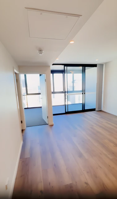 116 Waymouth Street 2