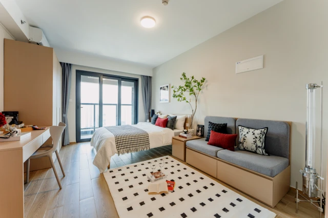 Yijian Apartment ·Shenzhen North Railway Station Branch 1