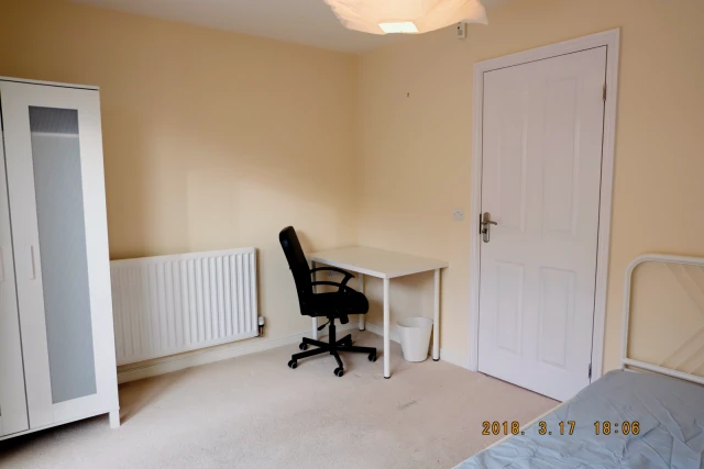 31 Beckhampton Close 4