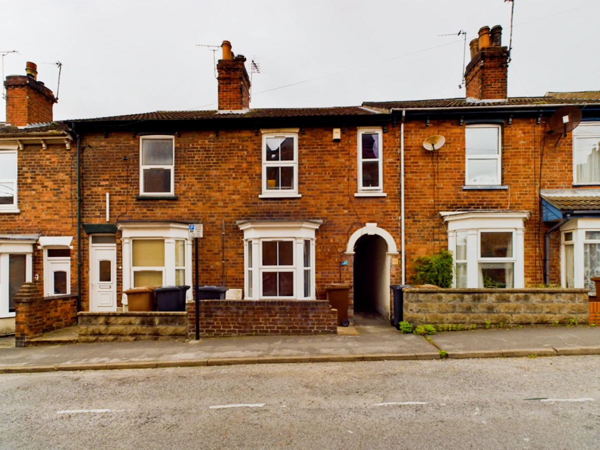 11 Charles Street West 0