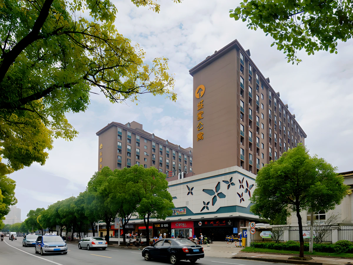 Jiuting Metro Station Store - CJIA Apartment 0