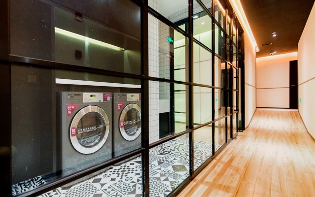 Jing'an Temple Jiangning Changping Road Metro Station Store - CJIA Apartment - Shanghai student accommodation - Laundry Room