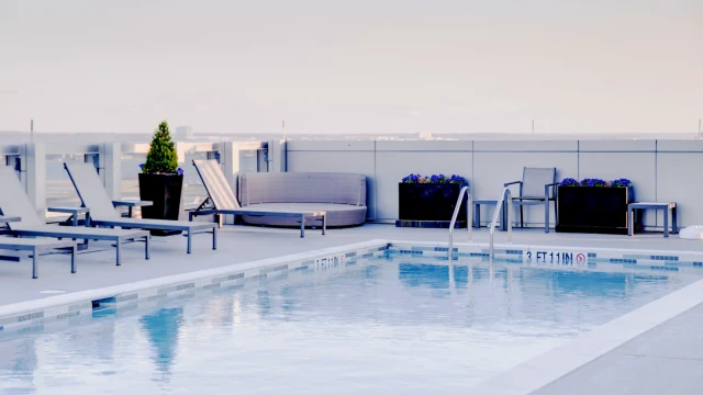 Furnished Apartment in Crystal City near Pentagon 2