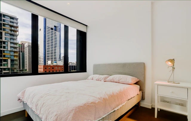 220 Spencer Street 3