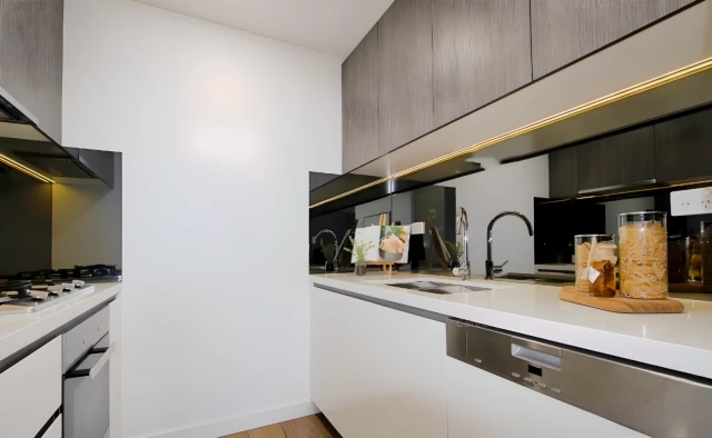 16 Gadigal Avenue 4