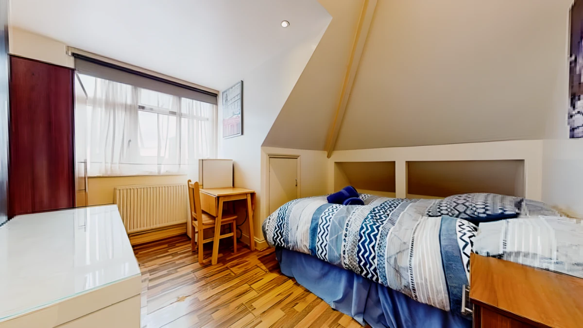Chatsworth Road 12883# 0