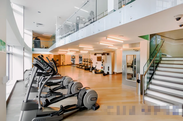 Flat 21,  1 Pan Peninsula Square, LONDON, E14 9HG 1