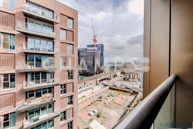 70 Chartwell House , 4 Palmer Road, London , SW11 4FP 2