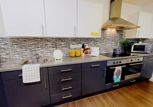 uhomes.com | Student Accommodation, Housing, Flats, Apartments for Rent