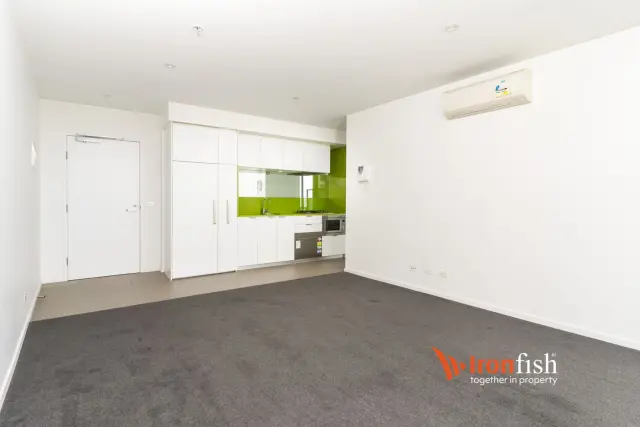 50 Haig Street, Southbank 1