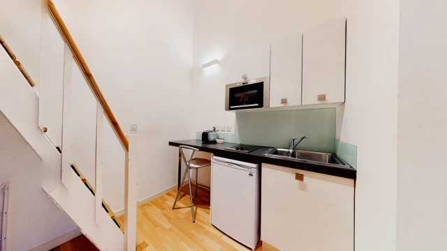 Inverness Terrace 12665# 3