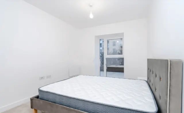 Flat 2 Fermont House, 15 Beaufort Square, London, NW9 4FF 1