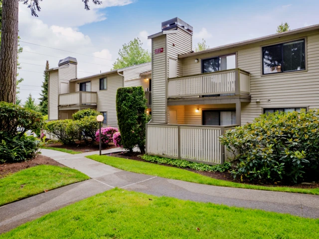 Totem Lake Heights 4