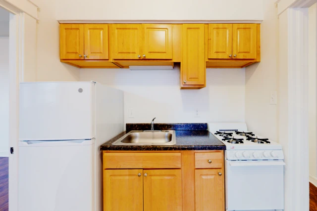 5528-5532 South Everett Avenue 3