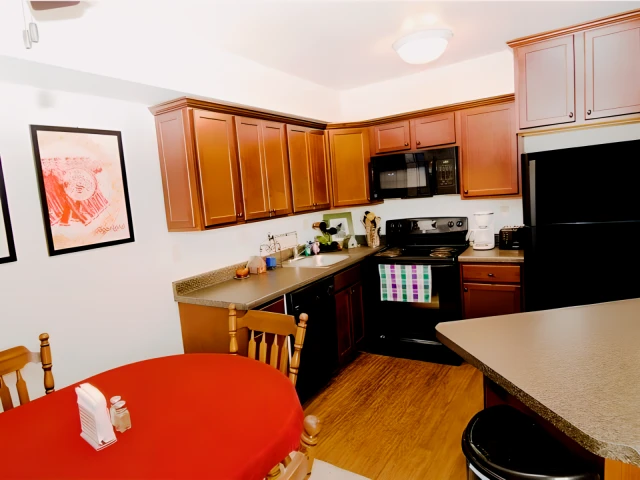 Courtyard Flatlets 3