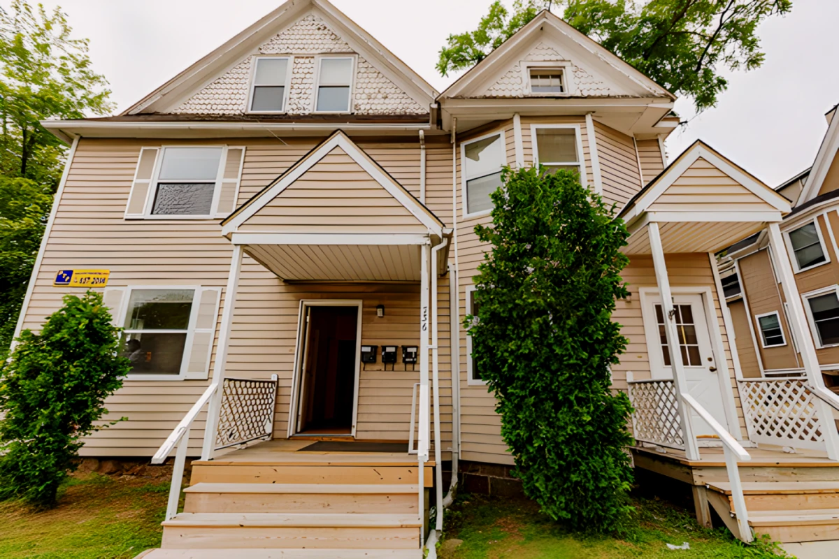 736 South State Street 0
