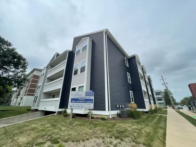 610 E. Stoughton, Champaign 3