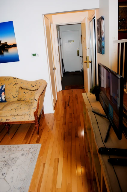 1522 N La Salle Dr 4