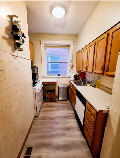 6651 Kingsbury Blvd Unit 1W 4