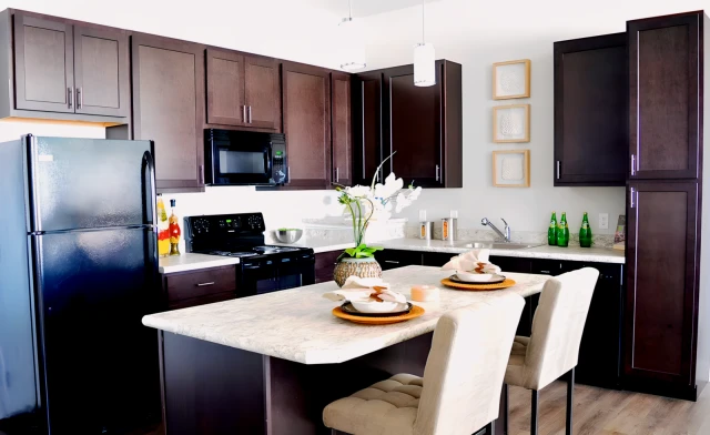 Ashley & Buckingham Apartments 4
